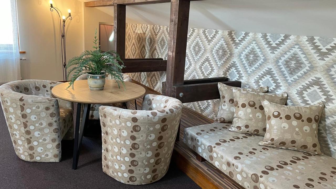 Hotel Vilhelmine リエパーヤ エクステリア 写真