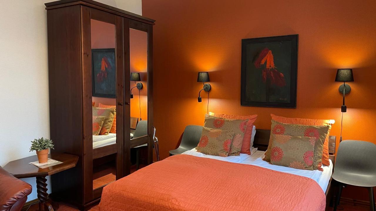Hotel Vilhelmine リエパーヤ エクステリア 写真